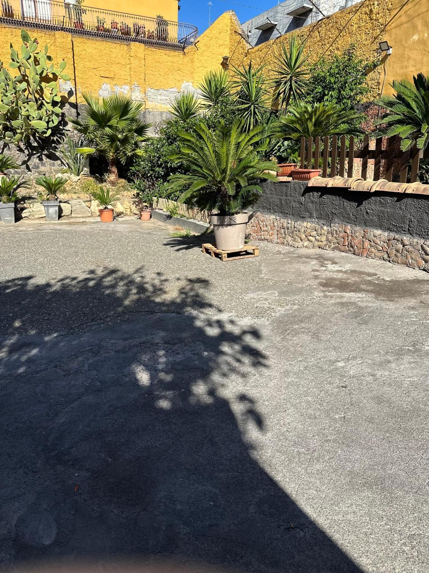 Garden Of Bitter Villa CTA Exterior photo